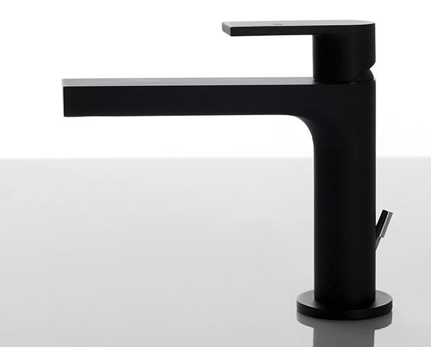 Gessi- Via Manzoni